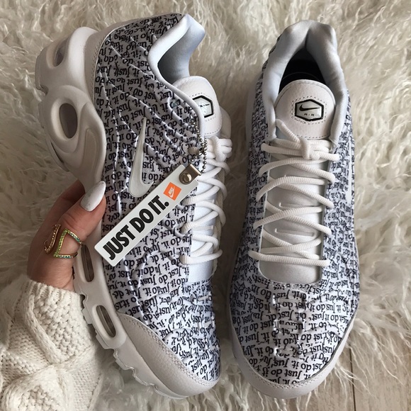 NWT Nike Air Max Plus special edition - Picture 3 of 8